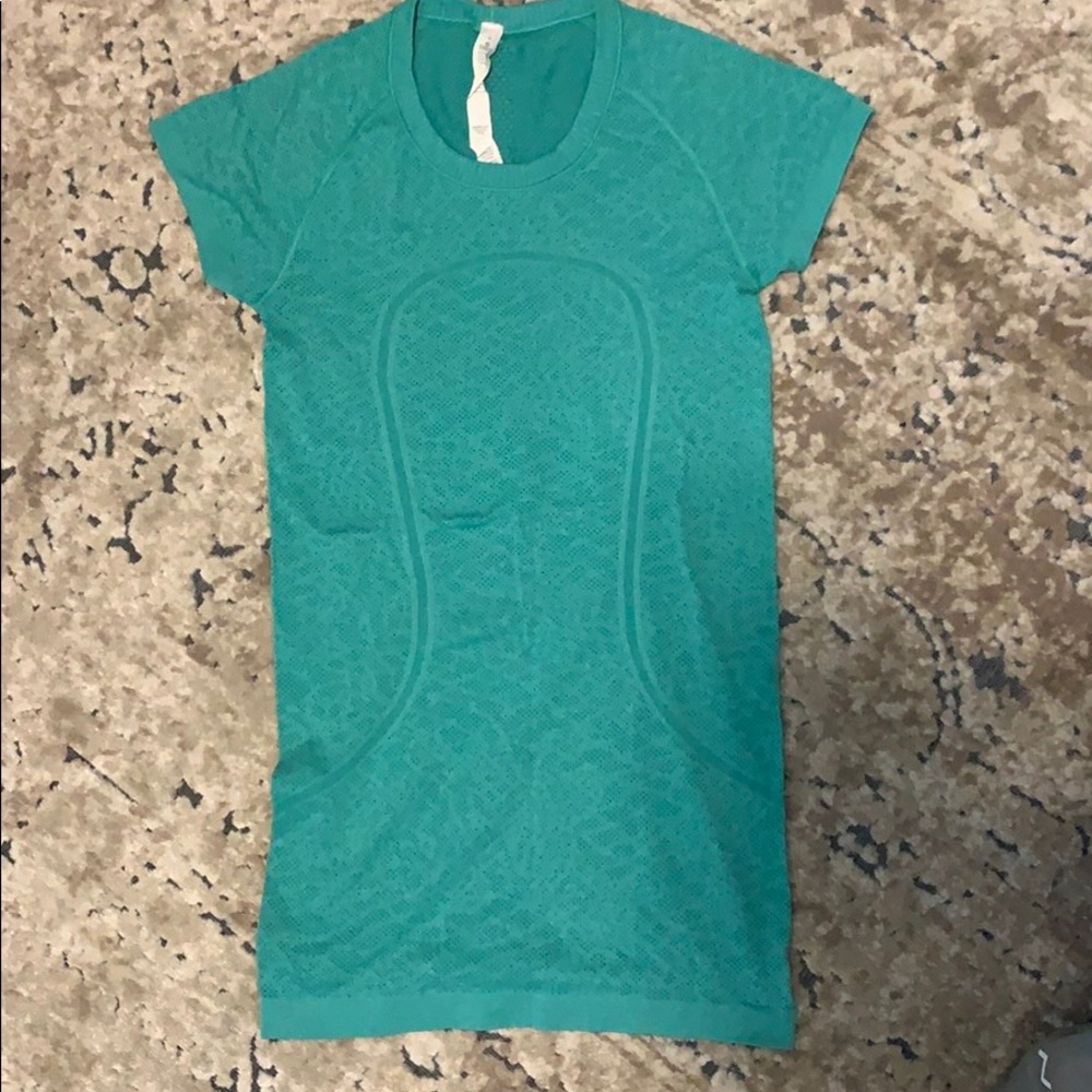 Lululemon Swiftly Tech